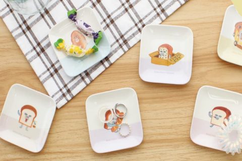 20251030【ティーズファクトリー】パンどろぼうの新作はトレーディングトレイ